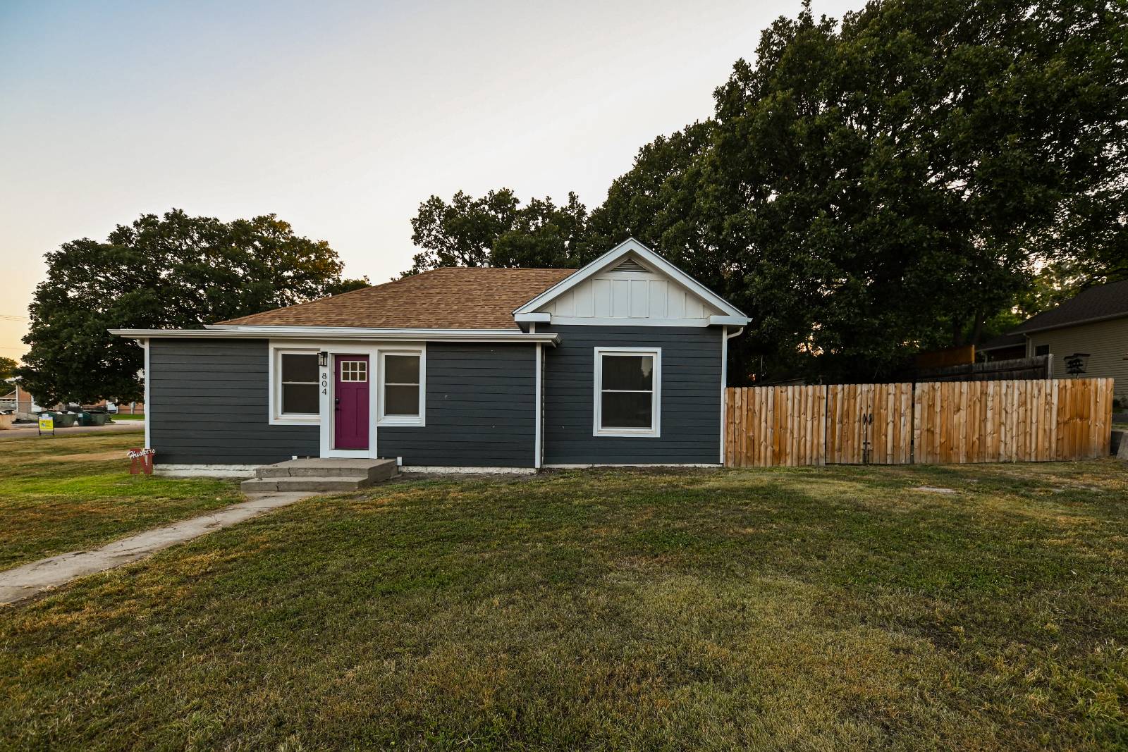 Photo 3 of 36 of home listing at 804 Flannery Ave, Cambridge, NE 69022