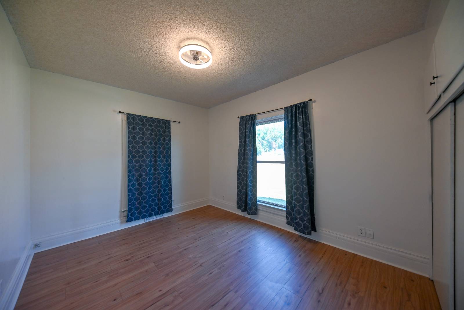 Photo 18 of 36 of home listing at 804 Flannery Ave, Cambridge, NE 69022
