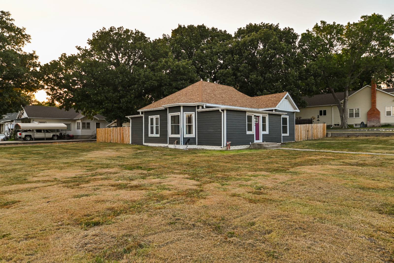 Photo 32 of 36 of home listing at 804 Flannery Ave, Cambridge, NE 69022