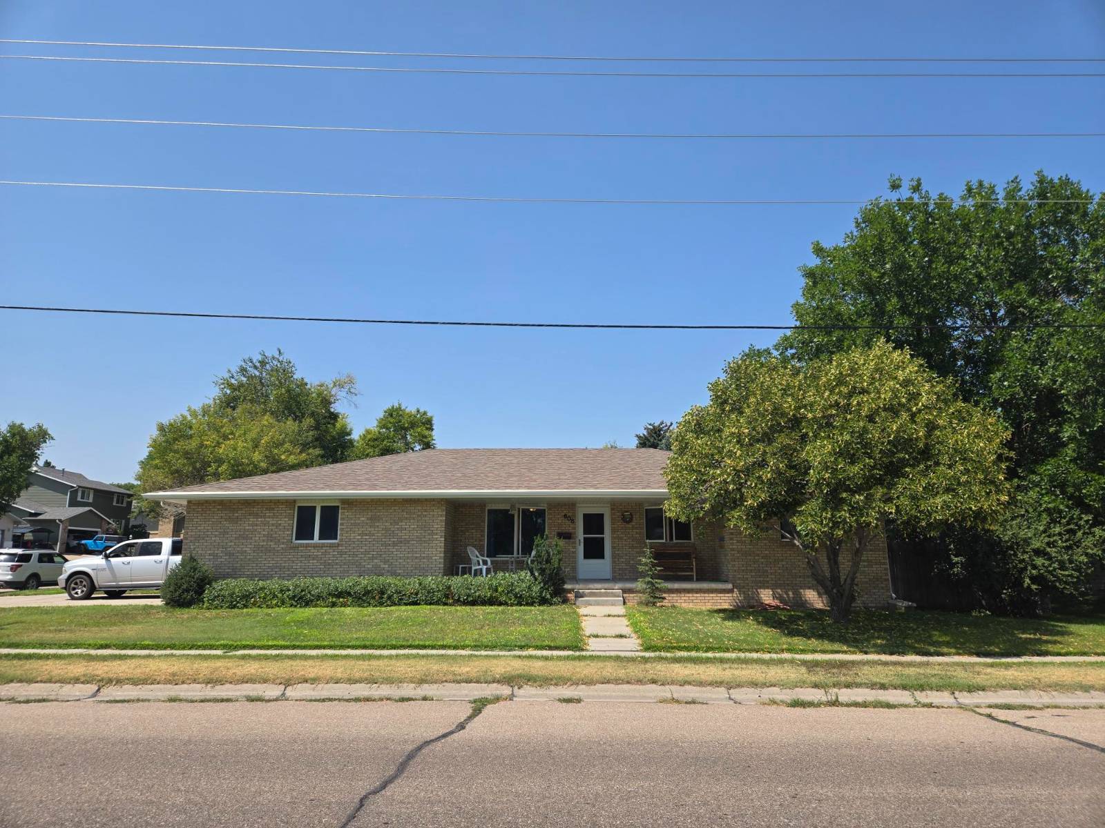 Photo 1 of 31 of home listing at 608 Hampton, Alliance, NE 69301