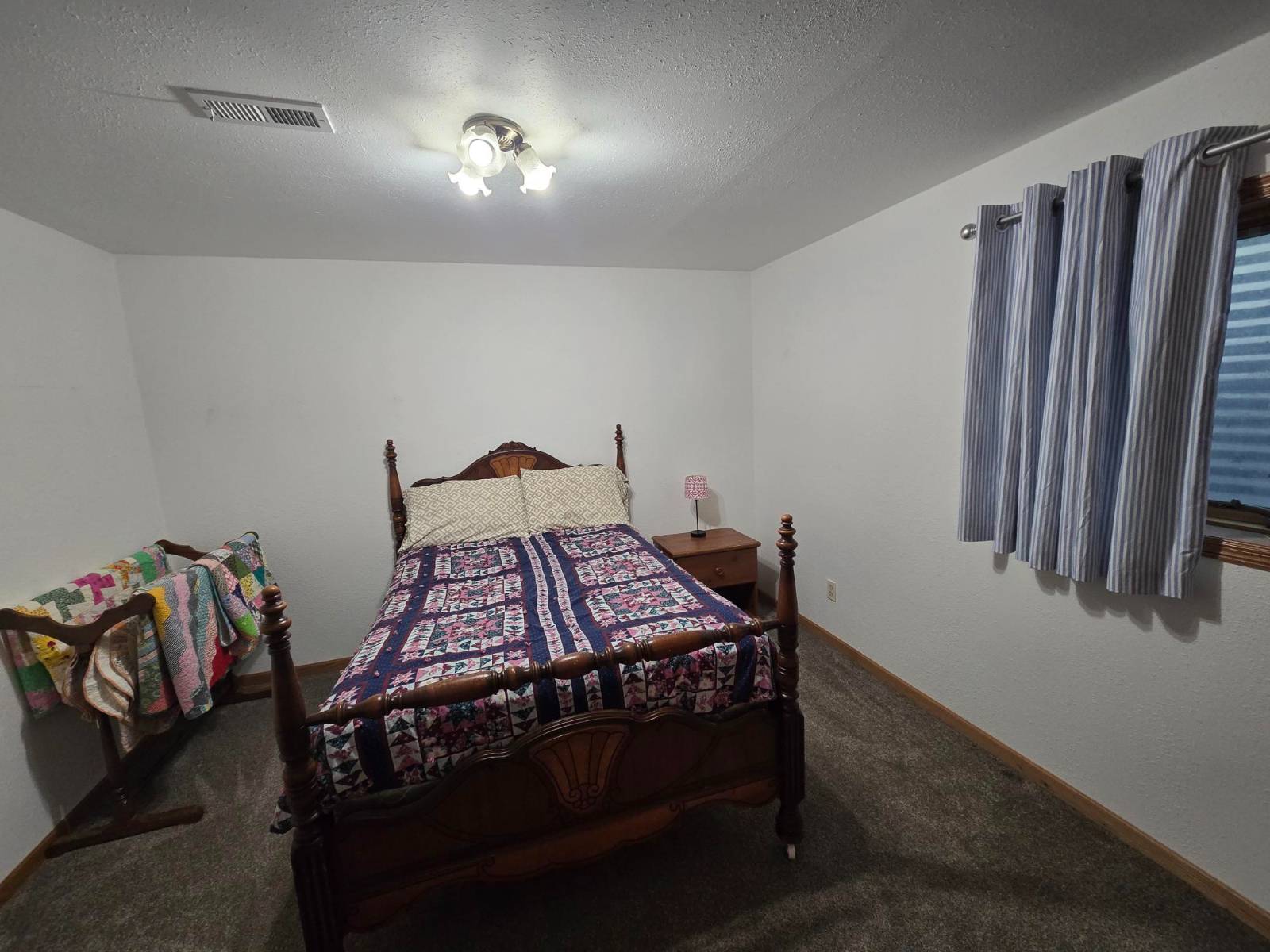 Photo 25 of 31 of home listing at 608 Hampton, Alliance, NE 69301