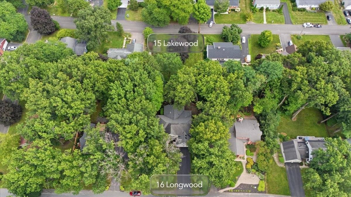 16 Longwood Dr
