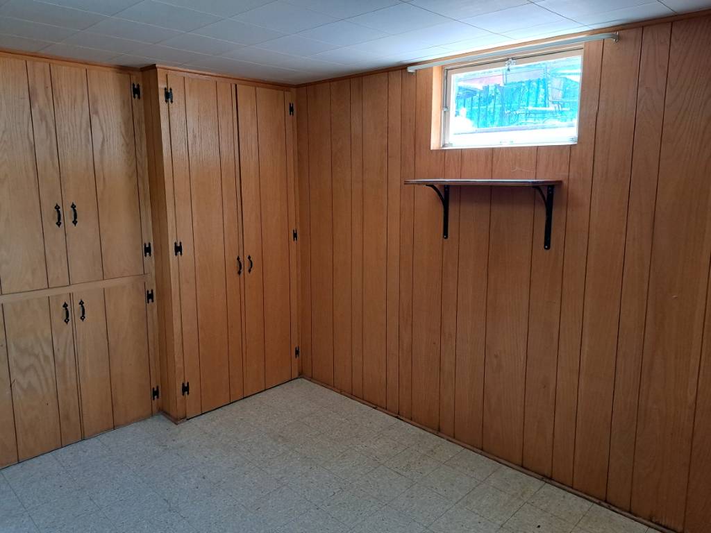 Photo 12 of 25 of home listing at 459 Morehead Street, Chadron, NE 69337