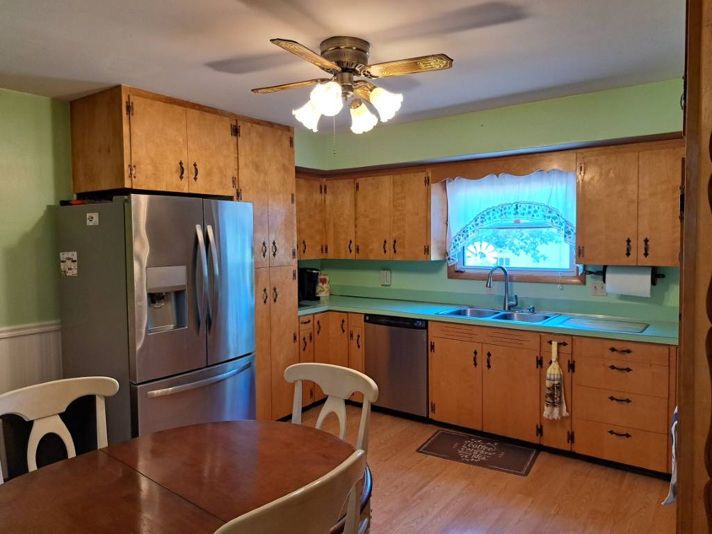 Photo 6 of 25 of home listing at 459 Morehead Street, Chadron, NE 69337