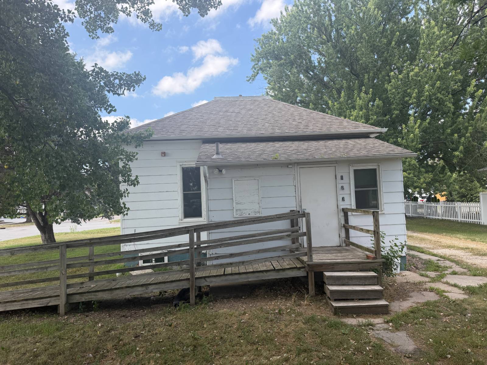 Photo 4 of 13 of home listing at 123 W 5th ST, Schuyler, NE 68661