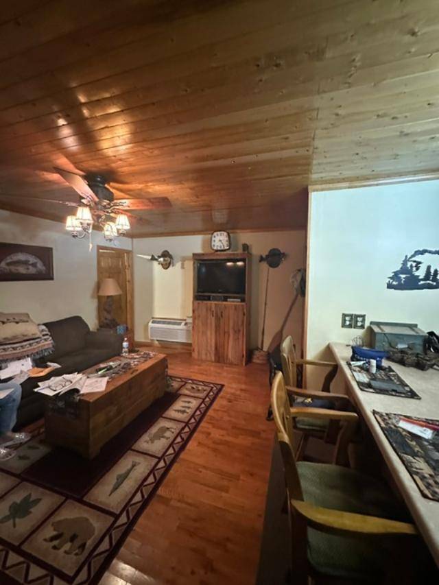 649 Billy Smith Rd