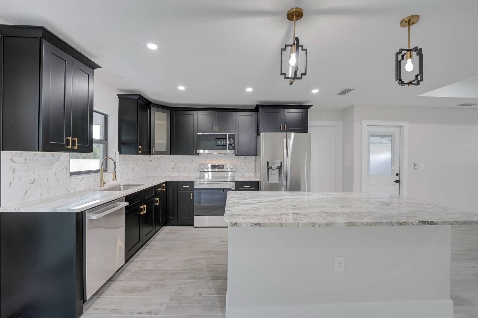 19226 Brandon Ave, Port Charlotte, FL 33954