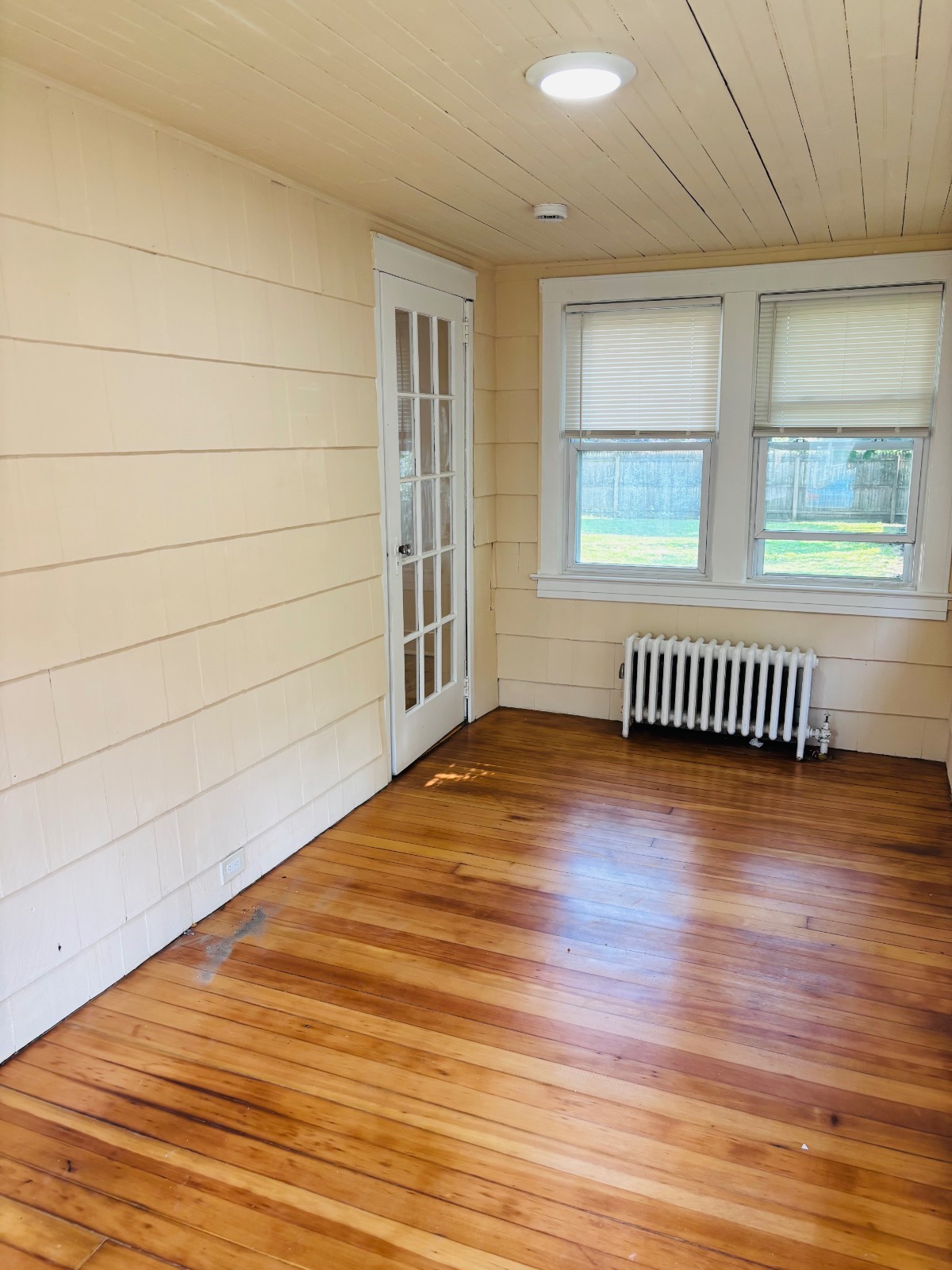 29 Roosevelt st, #1