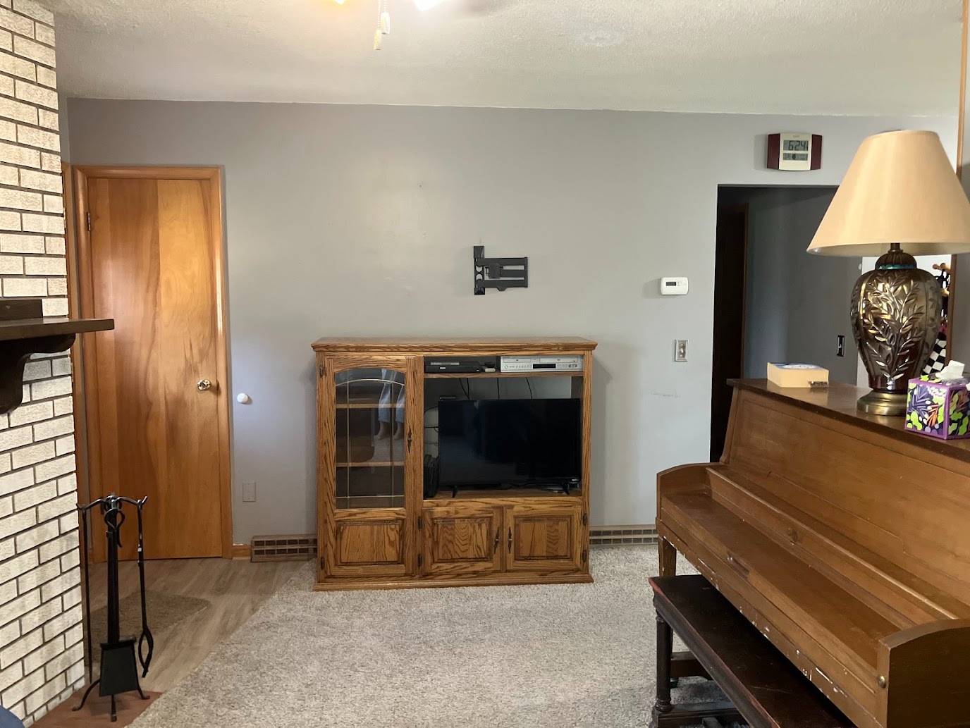 Photo 6 of 11 of home listing at 520 Eads Ave, Hebron, NE 68370