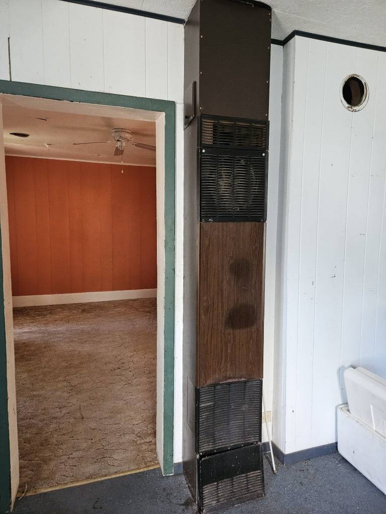 Photo 4 of 16 of home listing at 103 Elm Street, Crawford, NE 69339