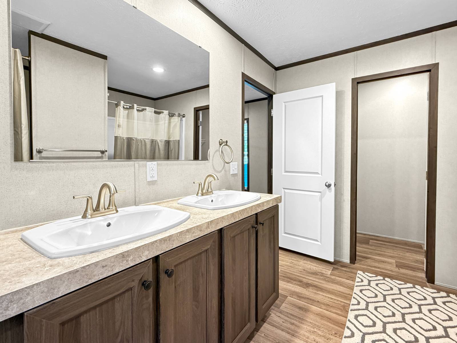 Photo 16 of 27 of manufactured home listing at 7 Rappala Nsl, Lemoyne, NE 69146