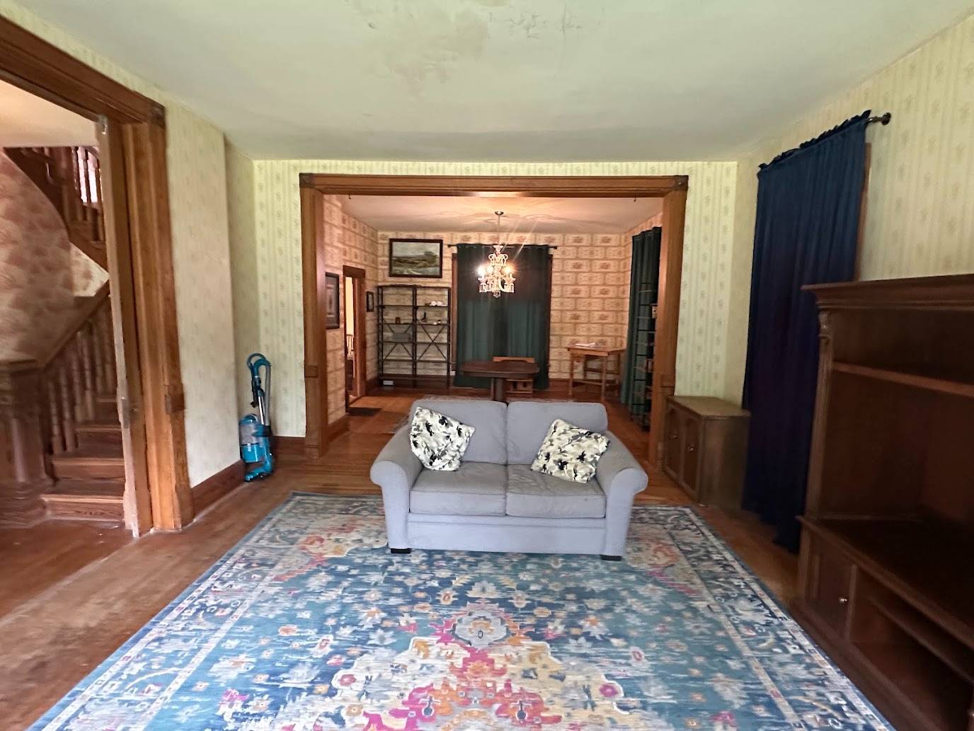 Photo 11 of 25 of home listing at 635 Olive Ave., Hebron, NE 68370