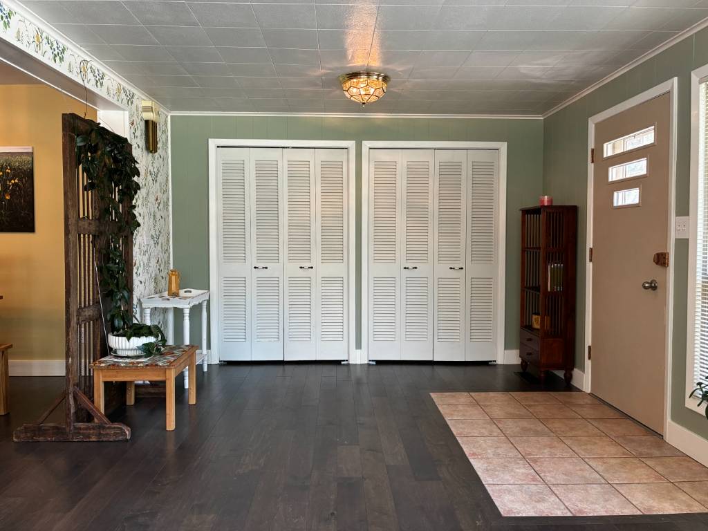 Photo 2 of 41 of home listing at 321 Chapin Street, Chadron, NE 69337