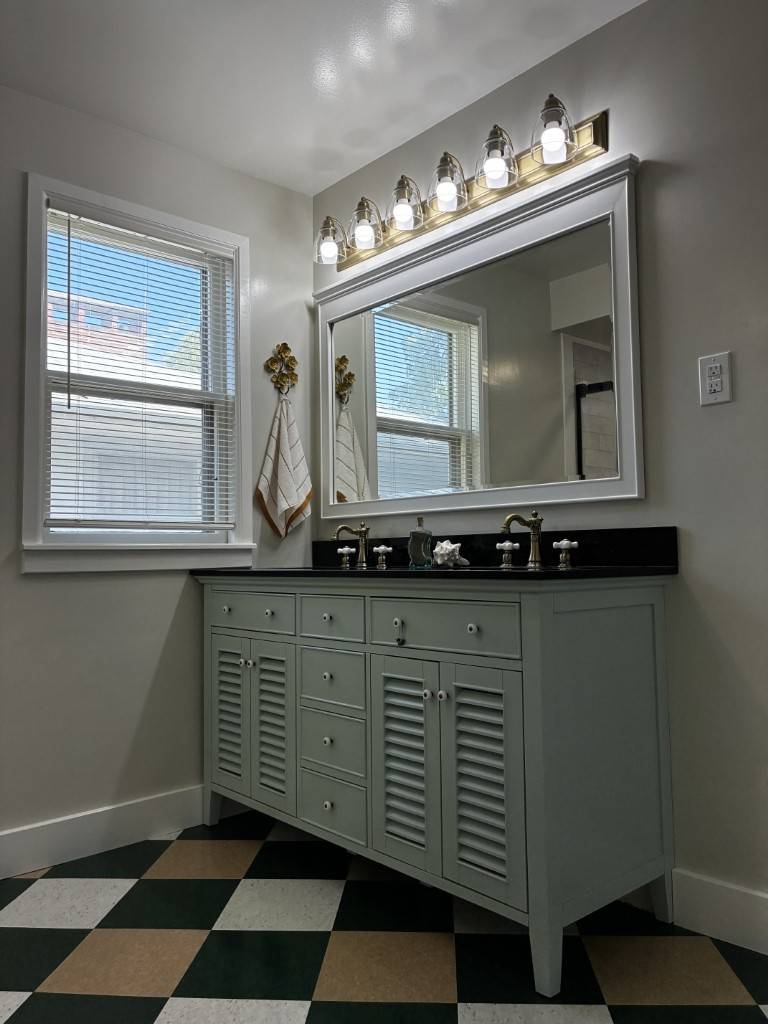 Photo 20 of 41 of home listing at 321 Chapin Street, Chadron, NE 69337