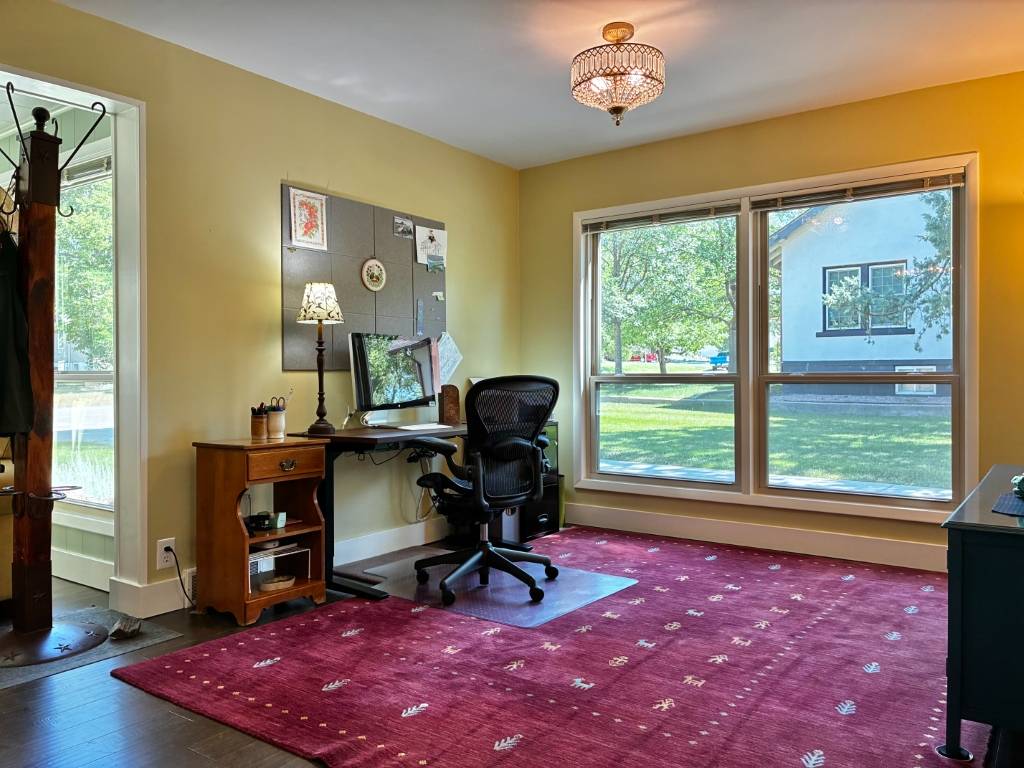 Photo 6 of 41 of home listing at 321 Chapin Street, Chadron, NE 69337