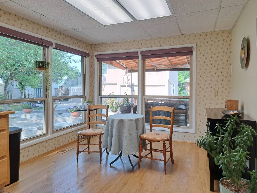 Photo 11 of 41 of home listing at 321 Chapin Street, Chadron, NE 69337