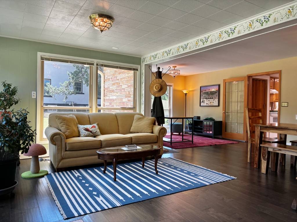 Photo 5 of 41 of home listing at 321 Chapin Street, Chadron, NE 69337