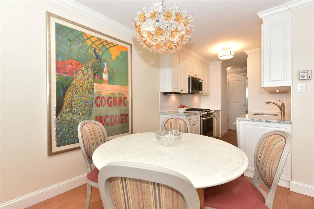 18-15 215th street, #16R
