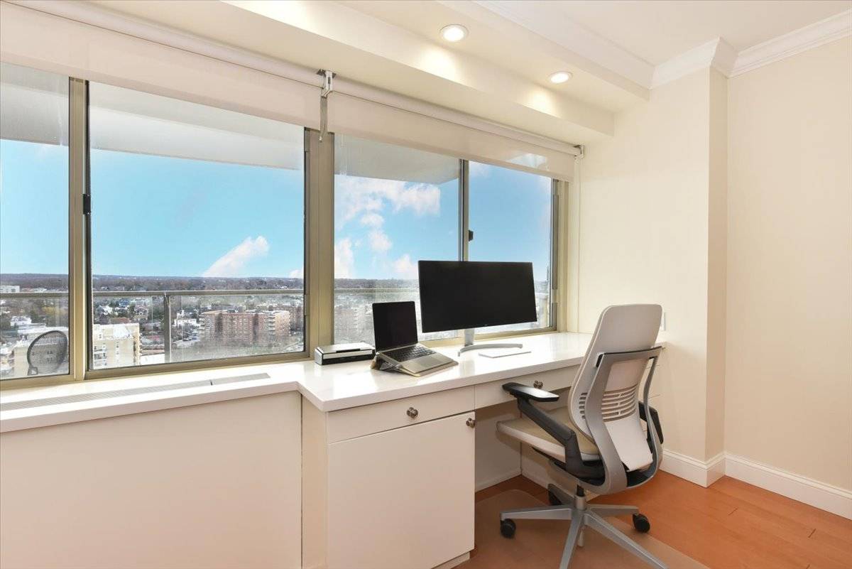 18-15 215th street, #16R