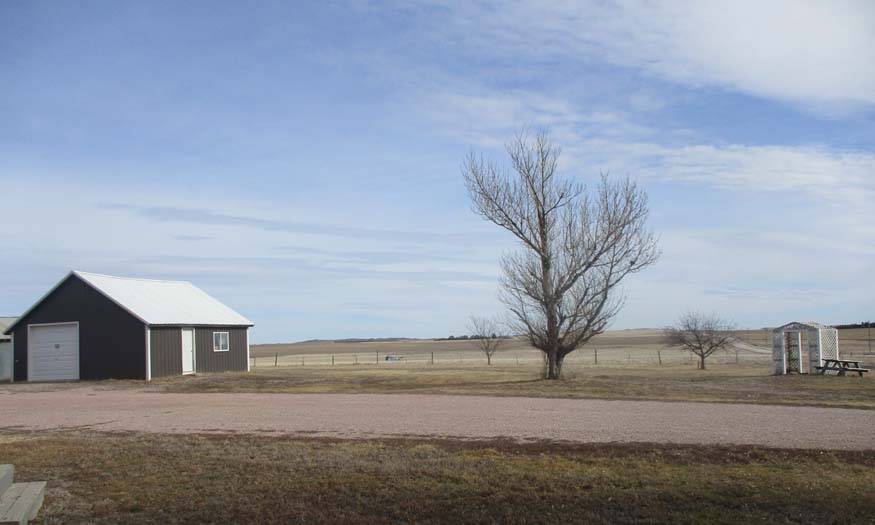 Photo 33 of 38 of home listing at 1694 680th Rd, Gordon, NE 69343