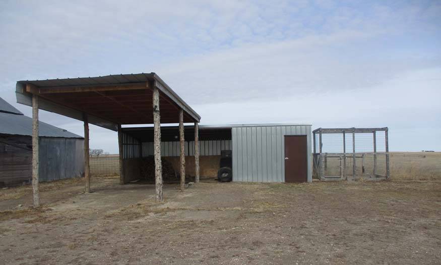 Photo 28 of 38 of home listing at 1694 680th Rd, Gordon, NE 69343