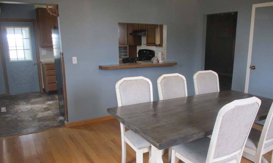 Photo 11 of 38 of home listing at 1694 680th Rd, Gordon, NE 69343