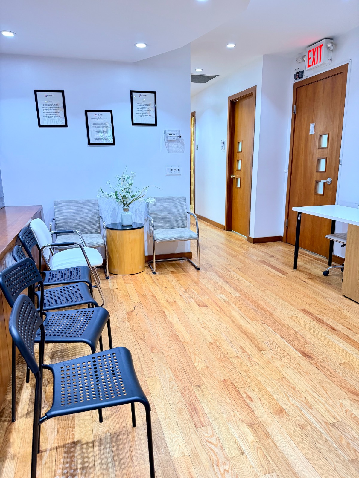 53-22 Roosevelt Ave , #2FL
