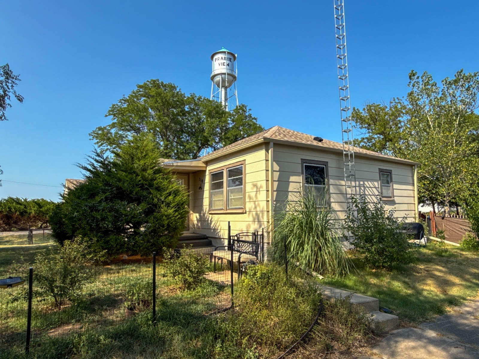 Property photo 2