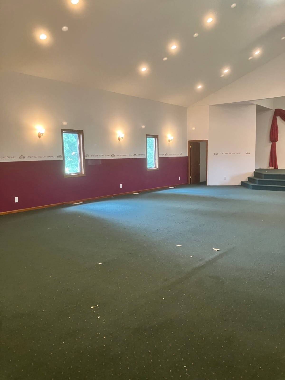 Photo 3 of 8 of home listing at 513 W 3rd Street, Laurel, NE 68745