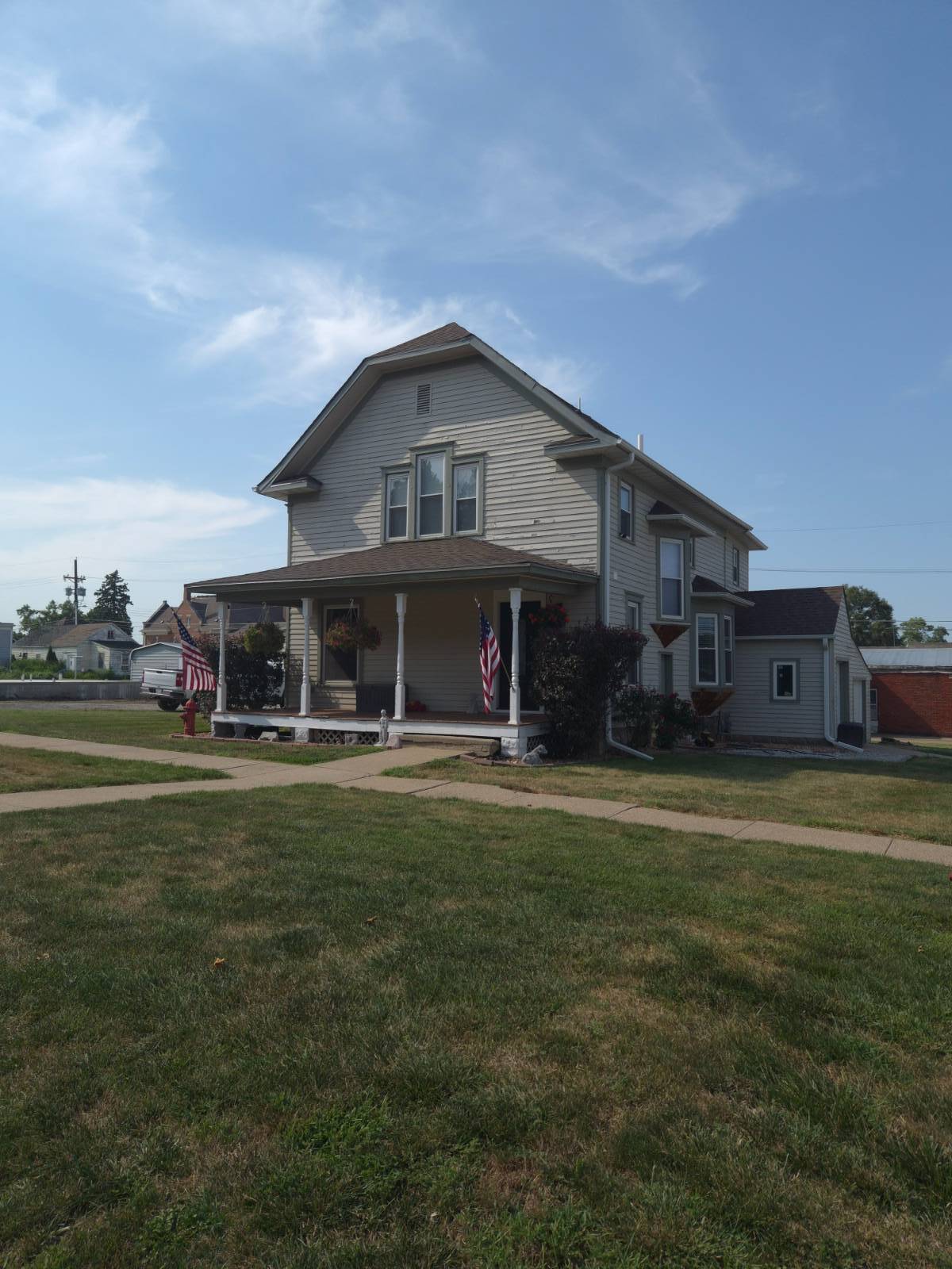 Photo 1 of 45 of home listing at 1100 13th St, Auburn, NE 68305