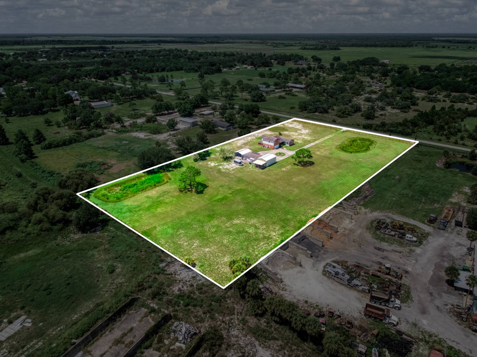 112 Park Land Dr, Lake Placid, FL 33852