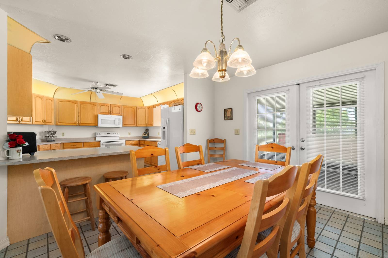 112 Park Land Dr, Lake Placid, FL 33852