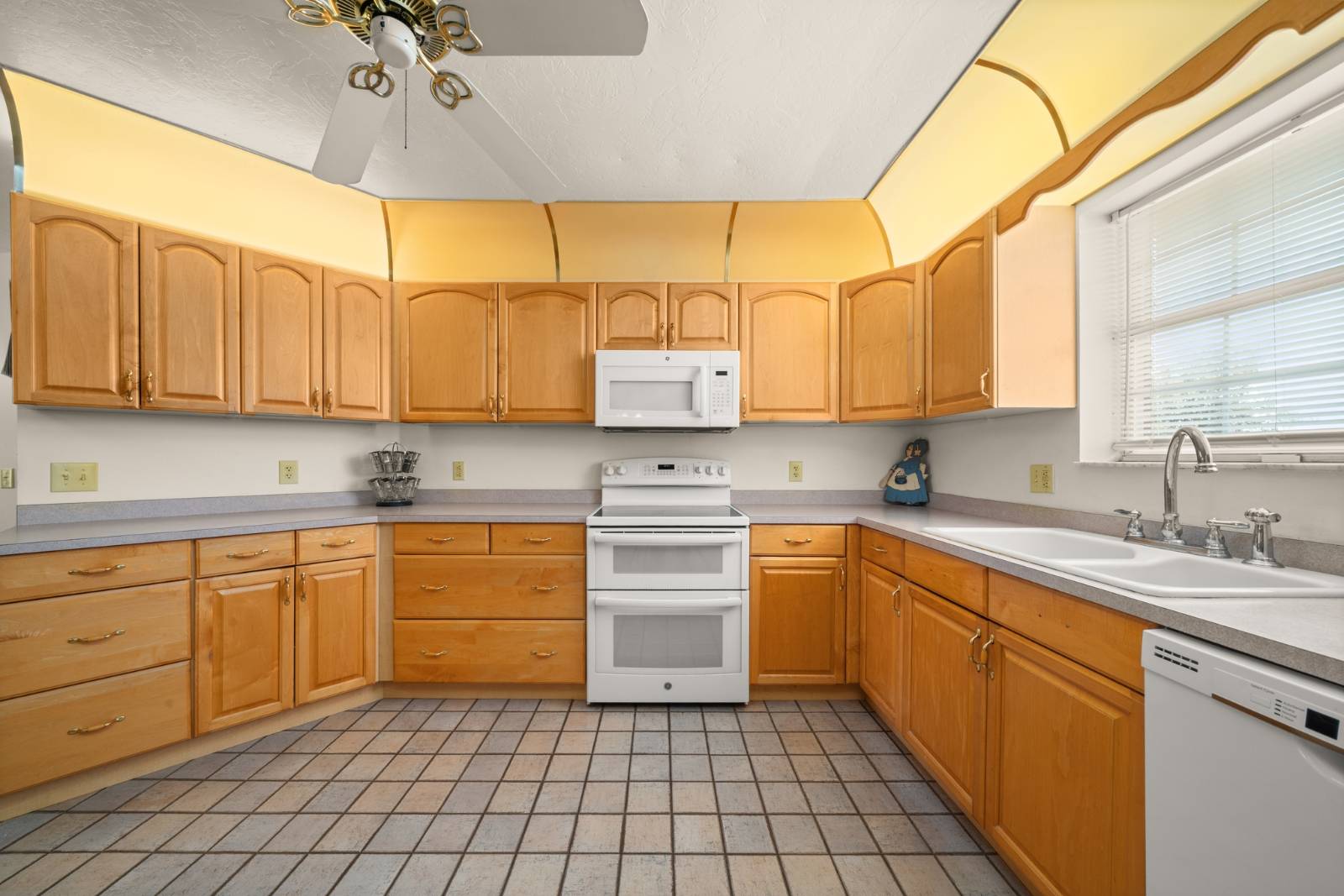 112 Park Land Dr, Lake Placid, FL 33852