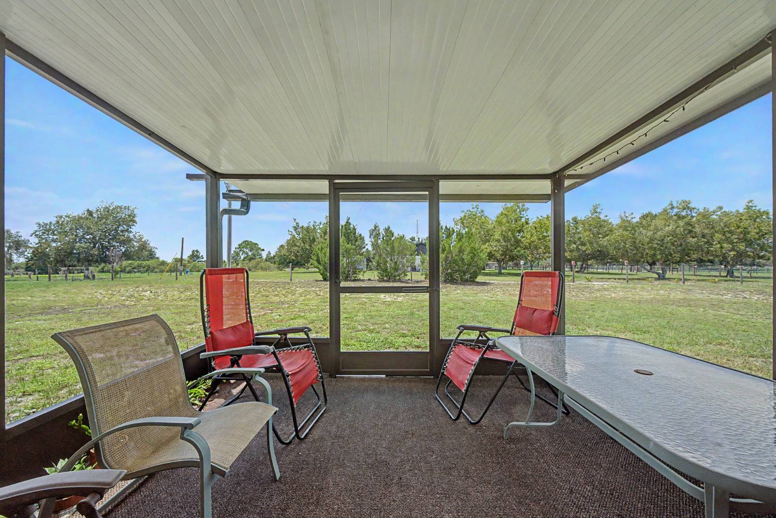 112 Park Land Dr, Lake Placid, FL 33852
