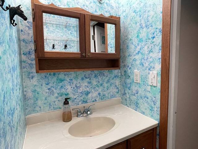 Photo 27 of 47 of home listing at 110 W 6th Street, Valentine, NE 69201