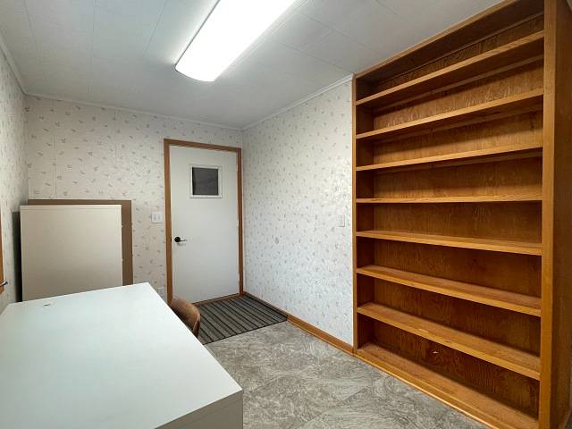 Photo 24 of 47 of home listing at 110 W 6th Street, Valentine, NE 69201