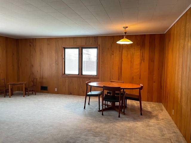 Photo 19 of 47 of home listing at 110 W 6th Street, Valentine, NE 69201