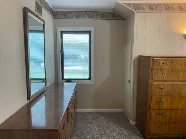 Photo 32 of 47 of home listing at 110 W 6th Street, Valentine, NE 69201