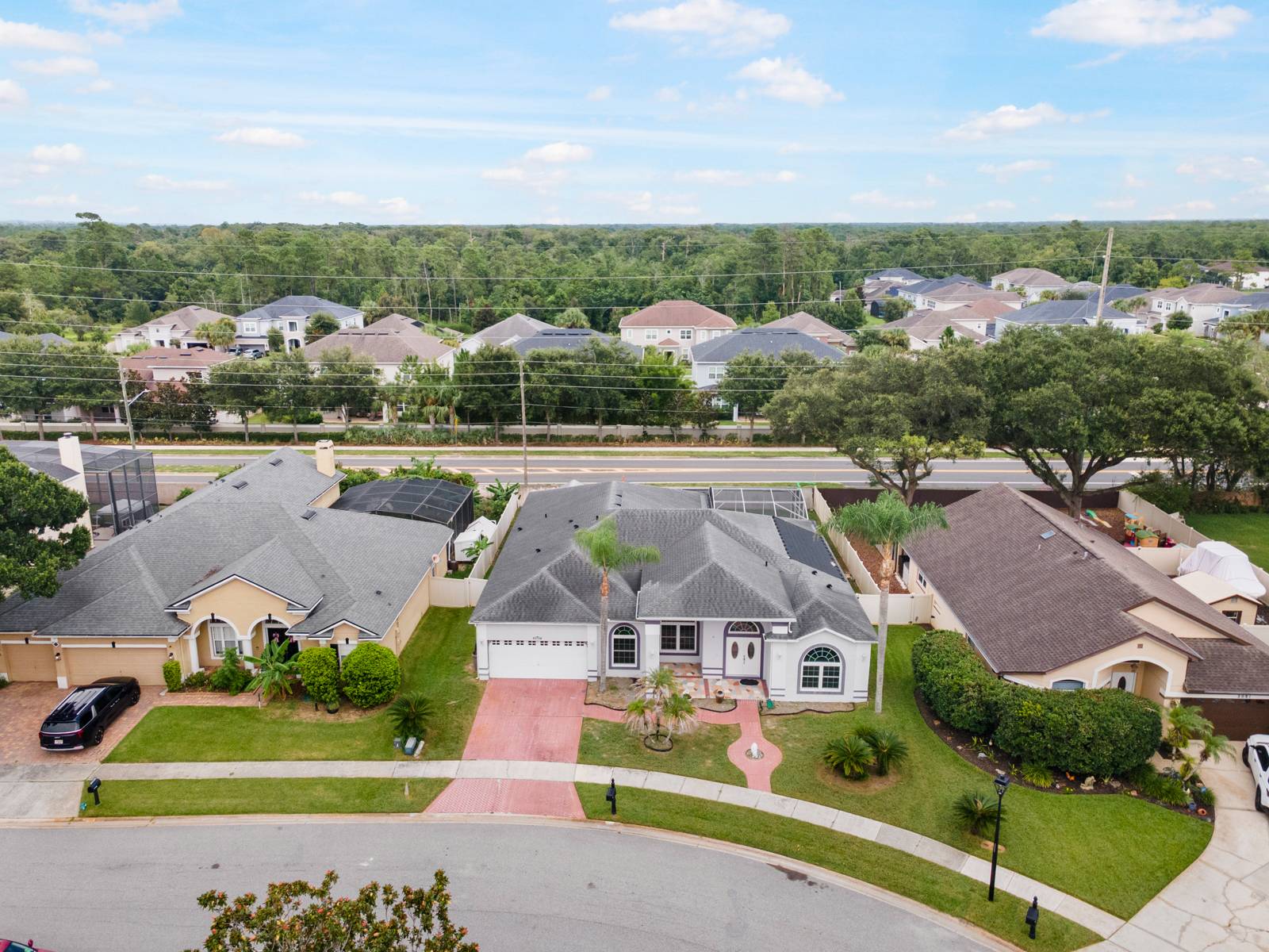 2087 Westbourne Dr, Oviedo, FL 32765