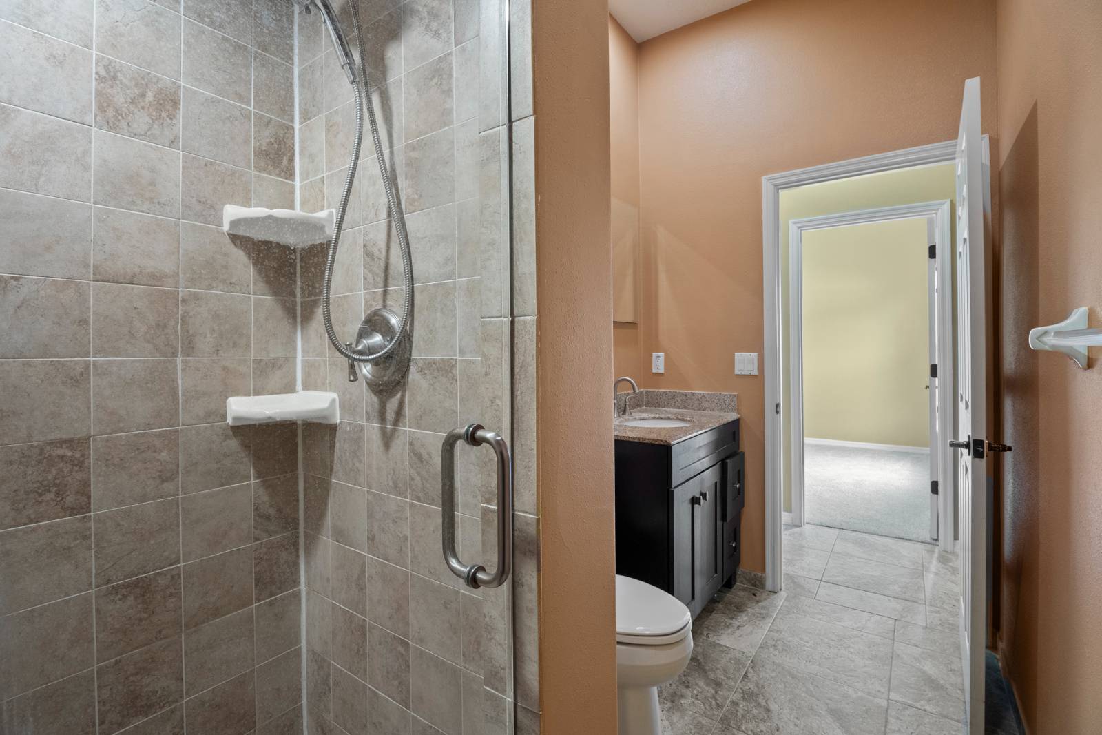 2087 Westbourne Dr, Oviedo, FL 32765