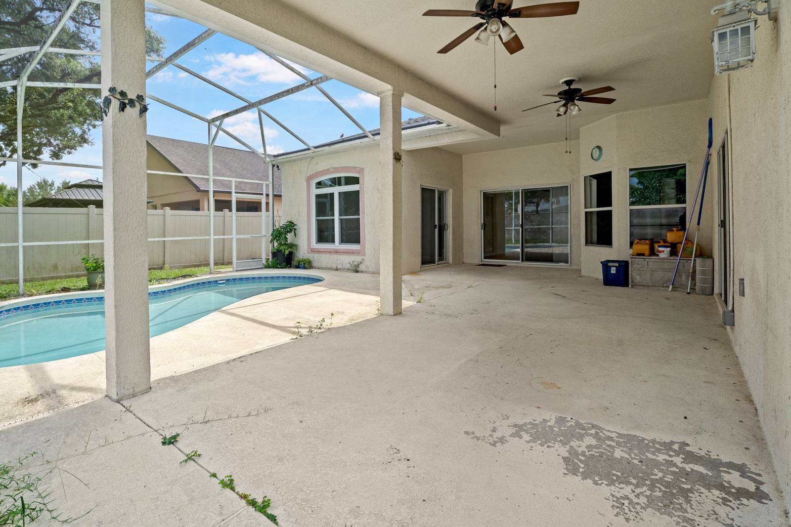 2087 Westbourne Dr, Oviedo, FL 32765