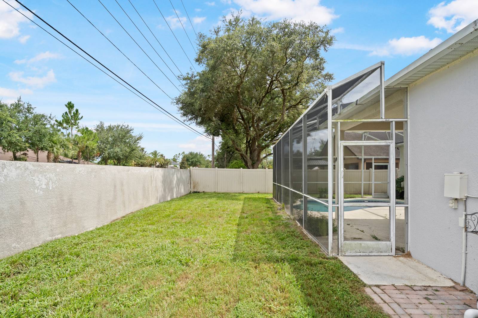 2087 Westbourne Dr, Oviedo, FL 32765