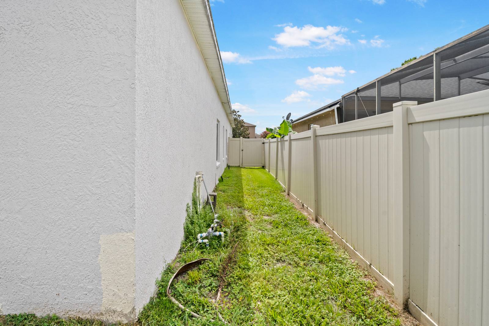 2087 Westbourne Dr, Oviedo, FL 32765