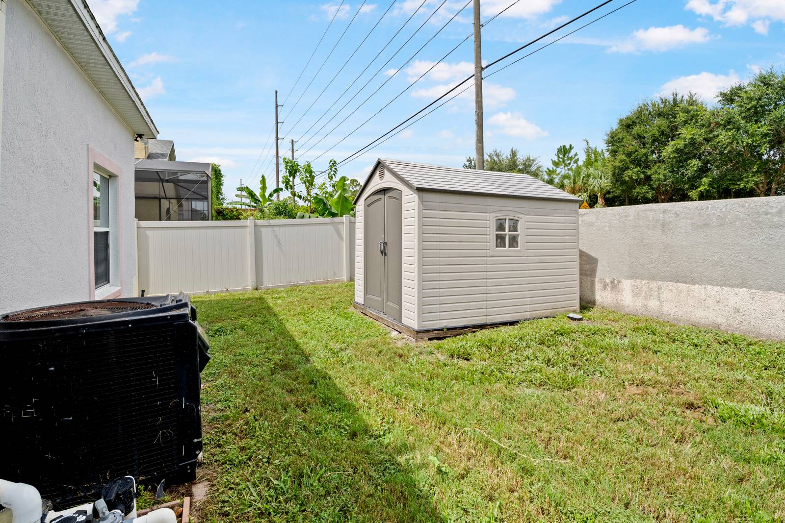 2087 Westbourne Dr, Oviedo, FL 32765