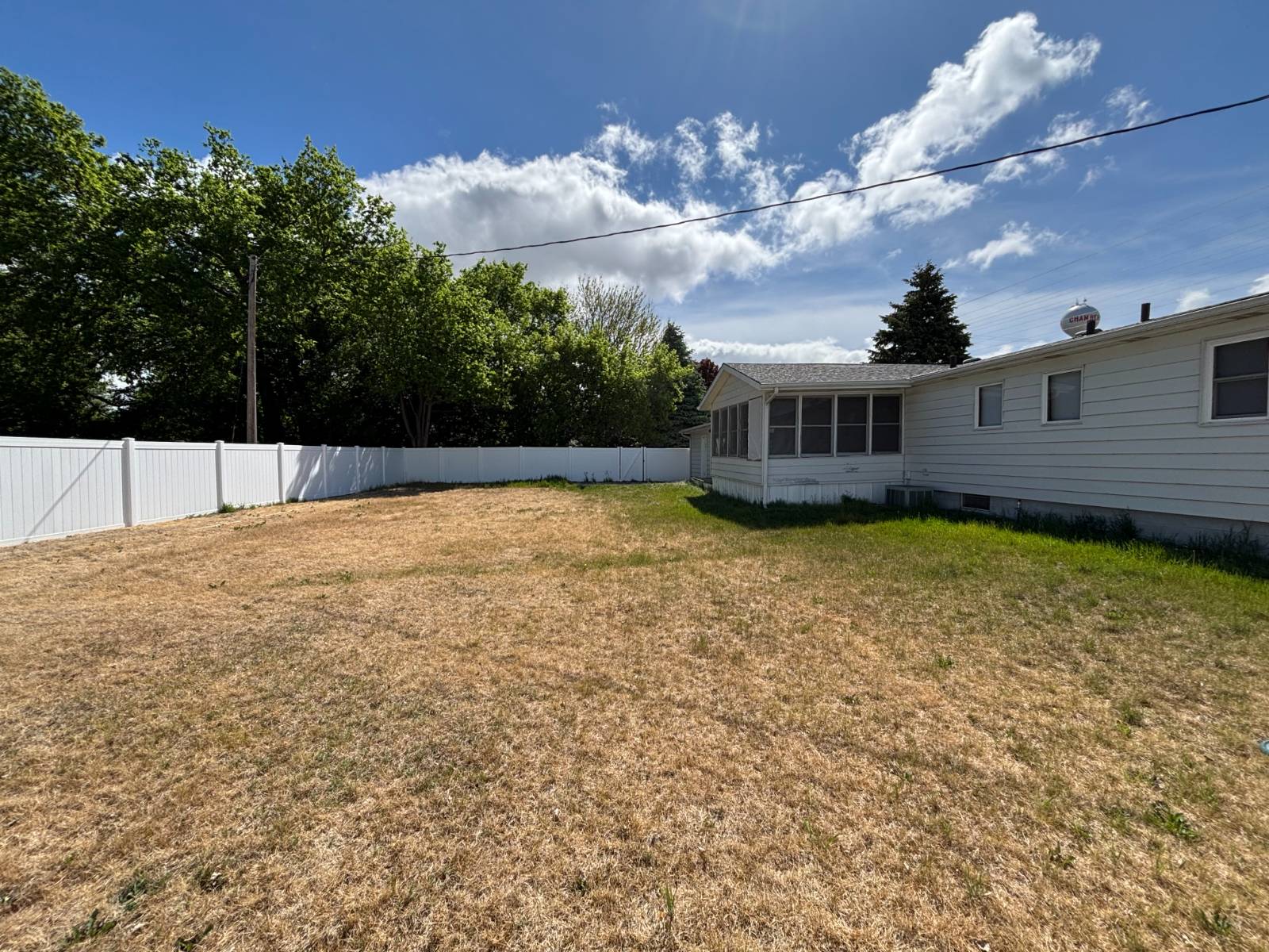 Photo 19 of 21 of home listing at 300 W Main Street, Chambers, NE 68725