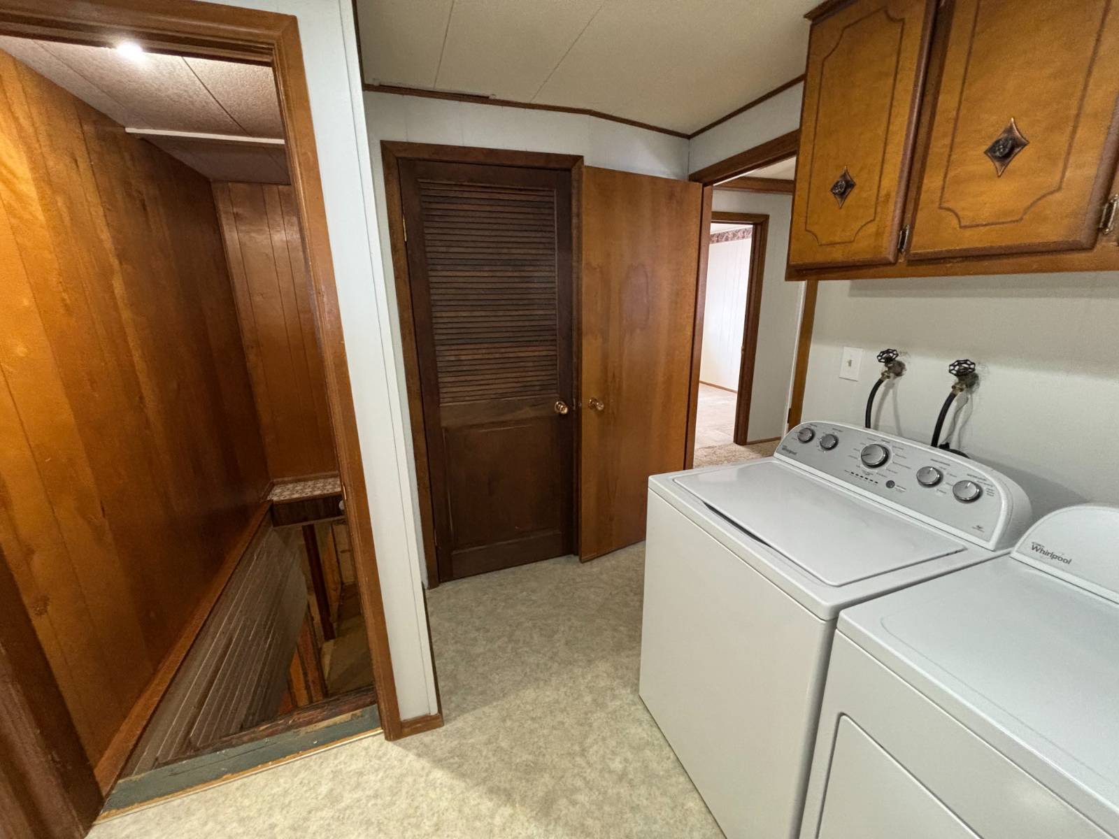Photo 9 of 21 of home listing at 300 W Main Street, Chambers, NE 68725