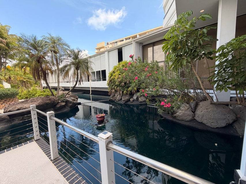 3589 S Ocean Blvd, South Palm Beach, FL 33480