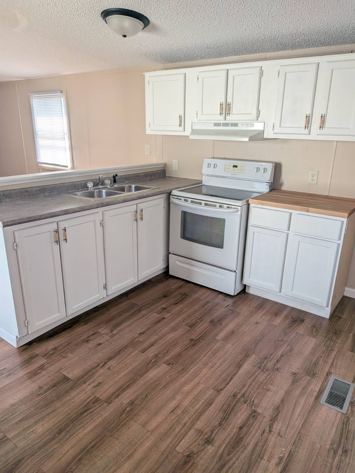 community living, community living made simple, resident-focused living, communities designed for everyday living, manufactur