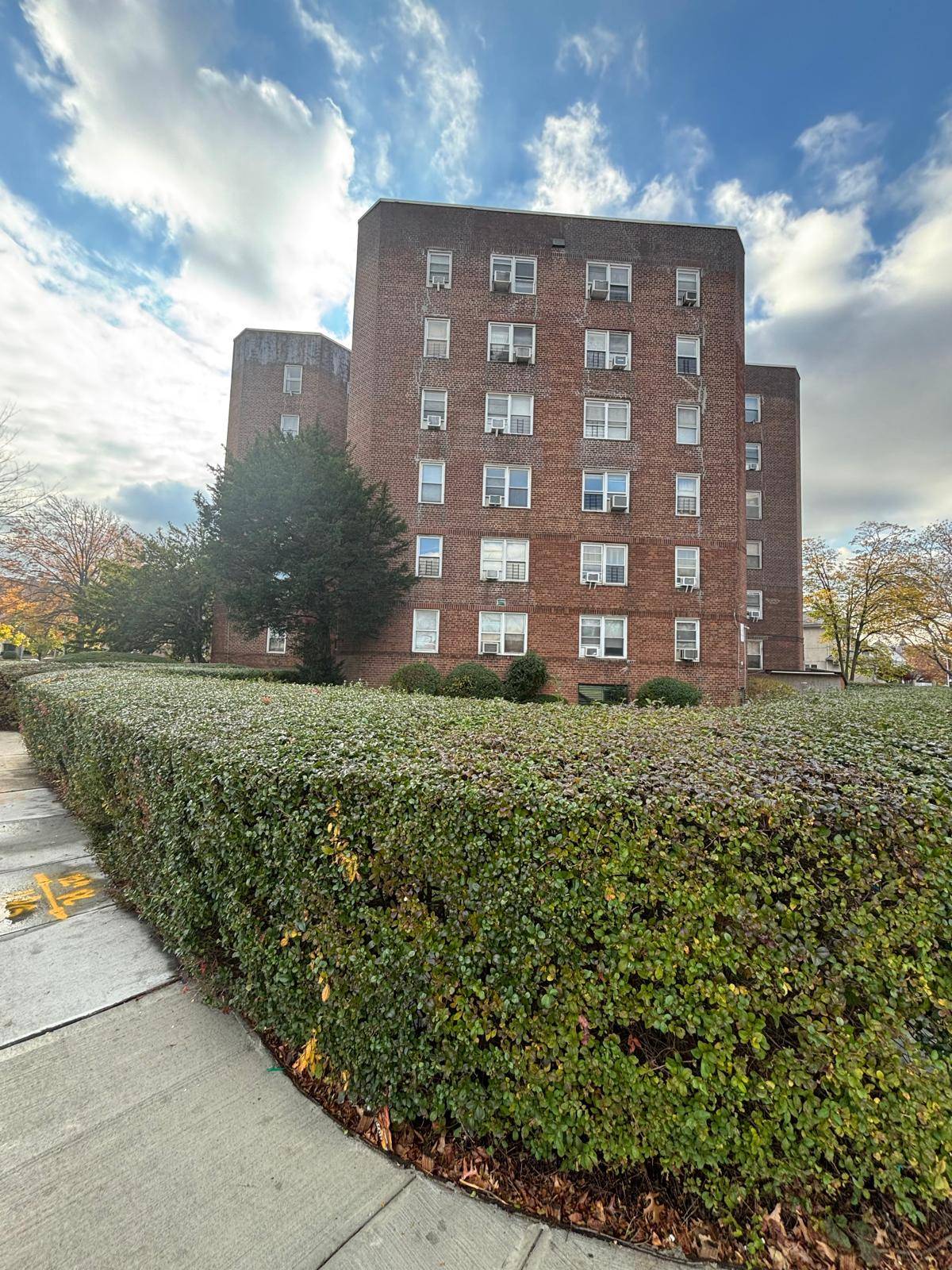 902 Ocean Parkway, #4D