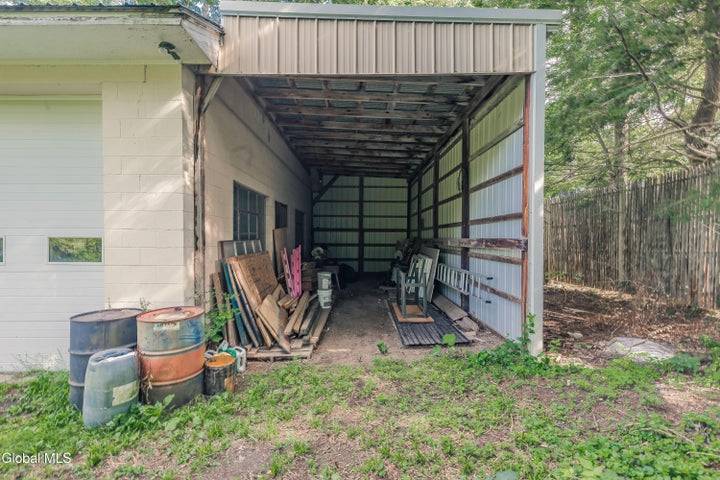 L11 NY 30A Streeter Rd.